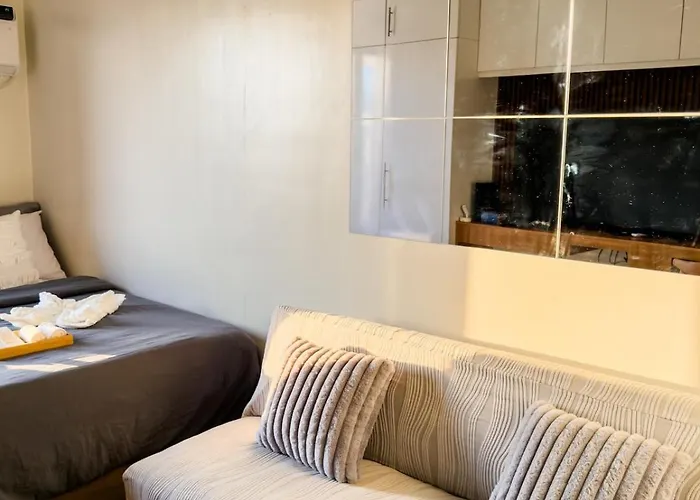 The Median Modern Near It Park Aparthotel 4*
