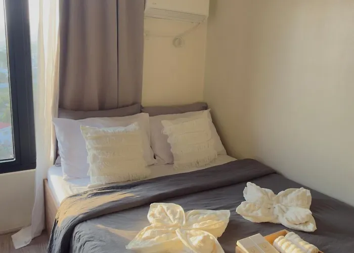 Aparthotel The Median Modern Near It Park 4*